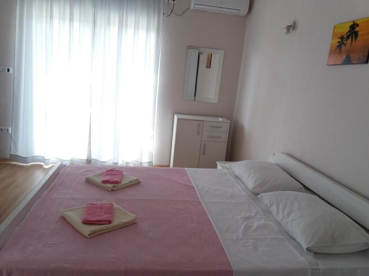 Апартаменты Nikirent Zelenika Studios Херцег-Нови-16