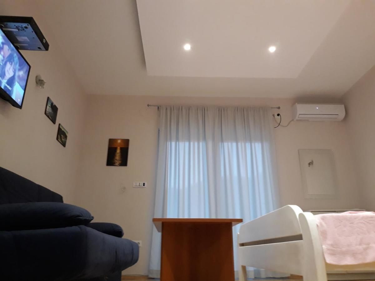 Апартаменты Nikirent Zelenika Studios Херцег-Нови-30