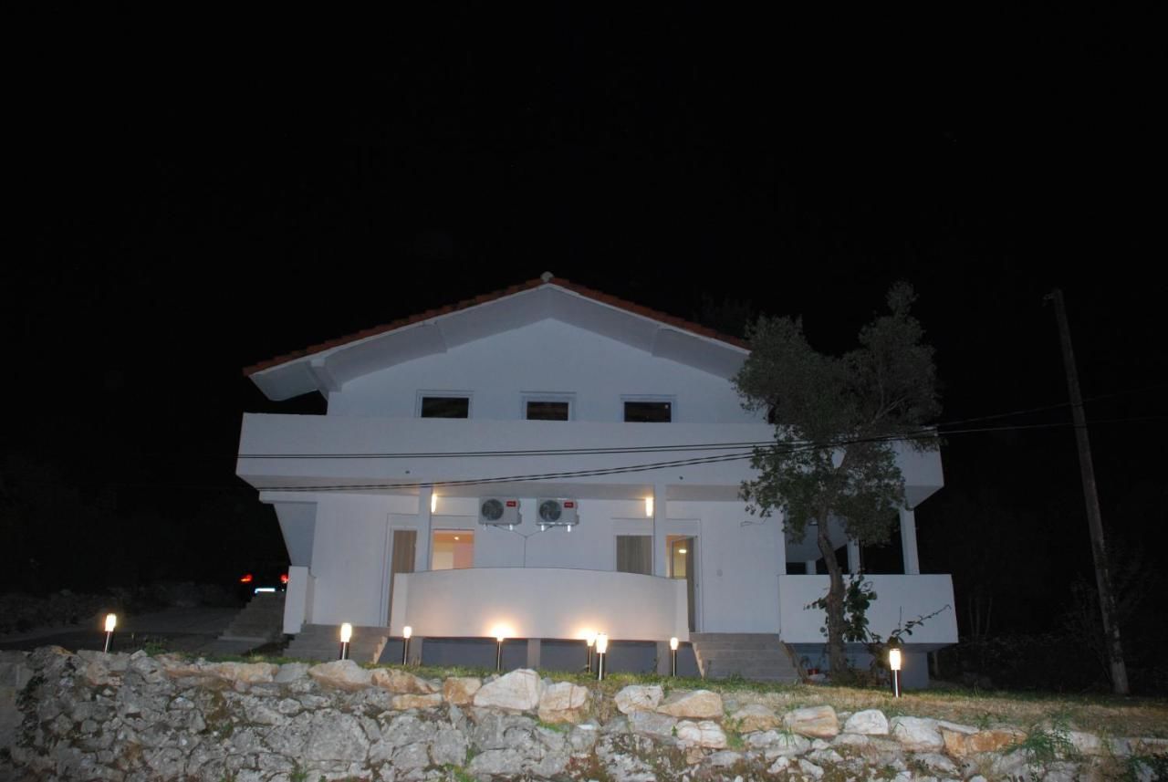 Апартаменты Nikirent Zelenika Studios Херцег-Нови-48