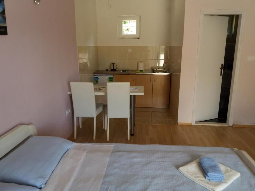 Апартаменты Nikirent Zelenika Studios Херцег-Нови-52