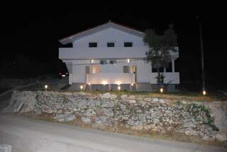 Апартаменты Nikirent Zelenika Studios Херцег-Нови Стандартный номер-студио-41